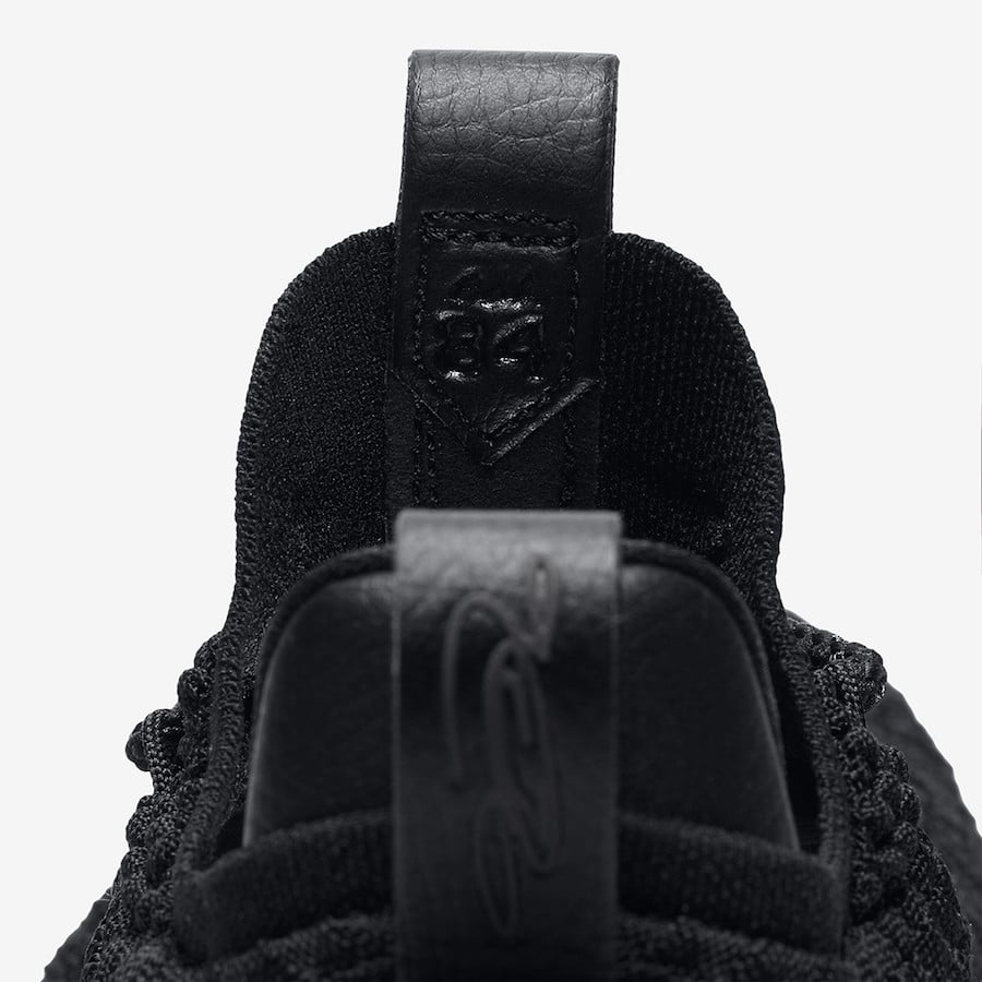 nike lebron 15 low triple black