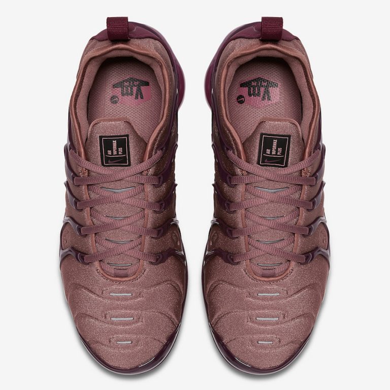 nike vapormax mauve