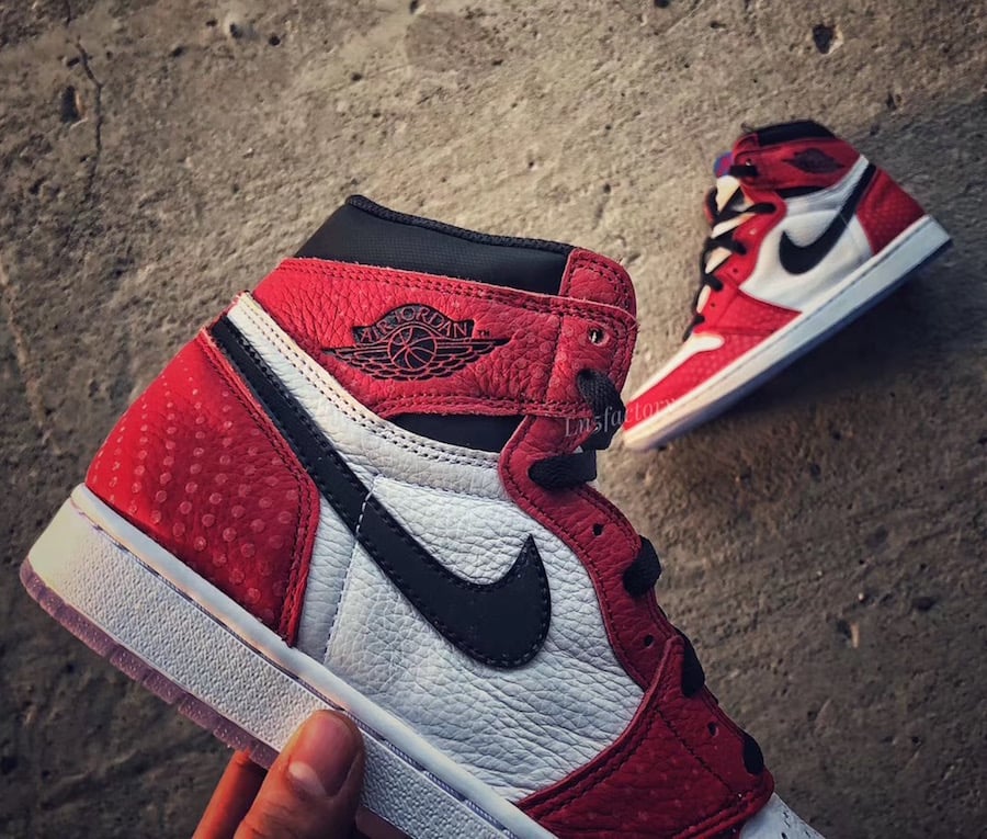 Air Jordan 1 Chicago Crystal Clear Sole