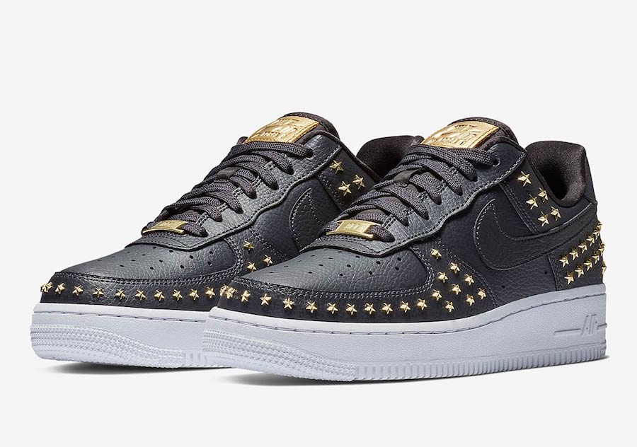 nike air force 1 black with gold stars