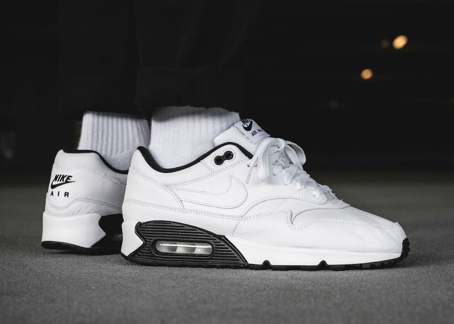 Nike Air Max 90/1 White Black AJ7695-106