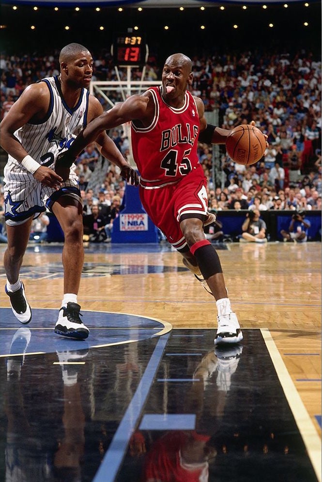 jordan 10 on court