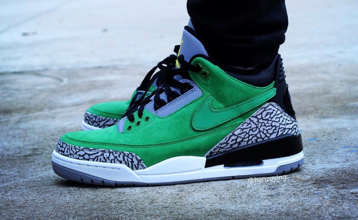 Air Jordan 3 Tinker Oregon Ducks On Feet