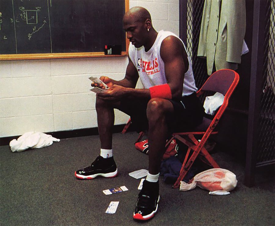 michael jordan wearing jordan 11 bred