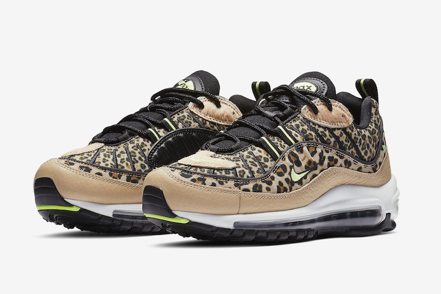 nike animal print air max