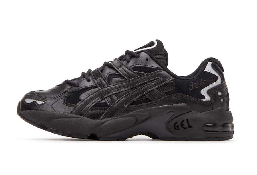 asics kayano triple black