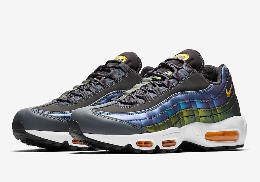This Nike Air Max 95 Features Pearlescent Panels