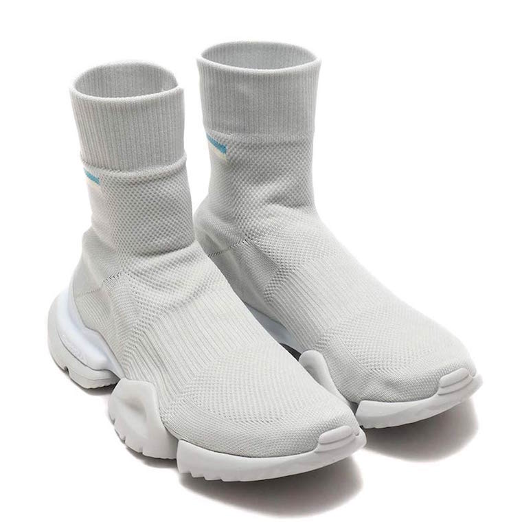 Reebok Sock Run.r Available in Grey