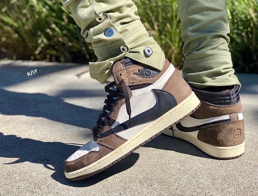 retail price for travis scott jordan 1