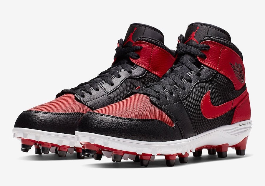 Air Jordan 1 Cleats in Original Colorways Available Now