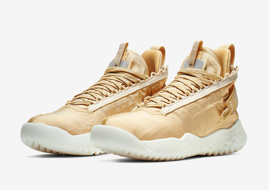 Jordan Proto React in ‘Metallic Gold’