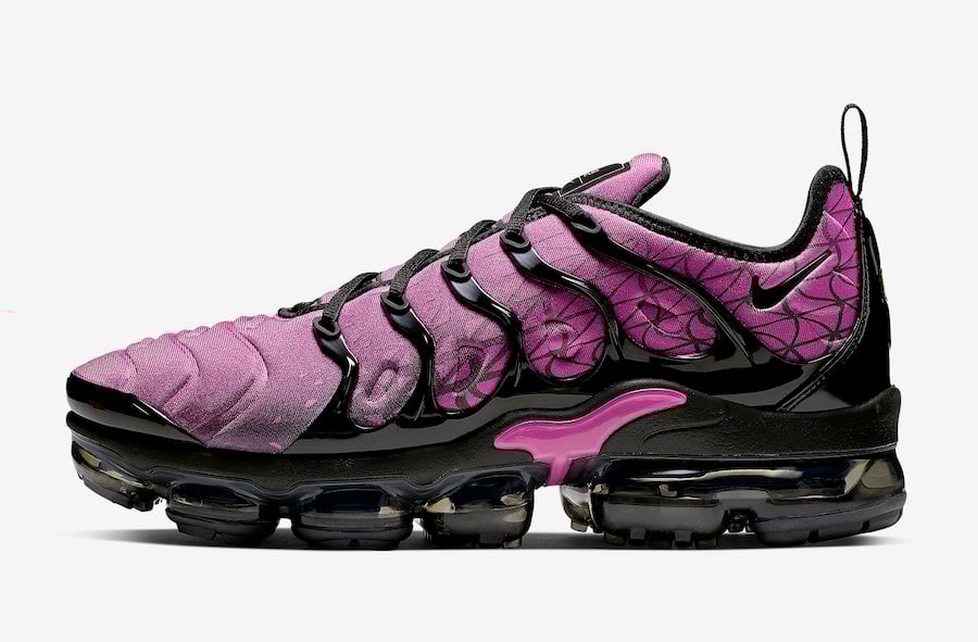 dark purple vapormax plus