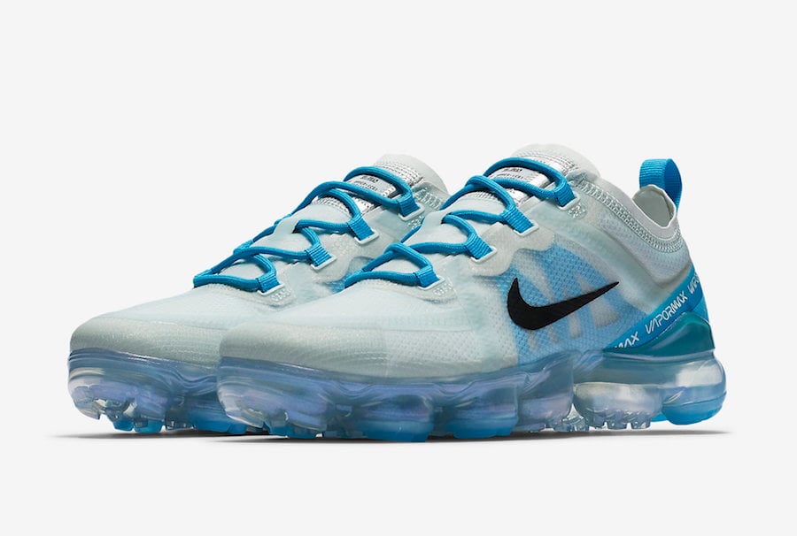 grey and teal vapormax