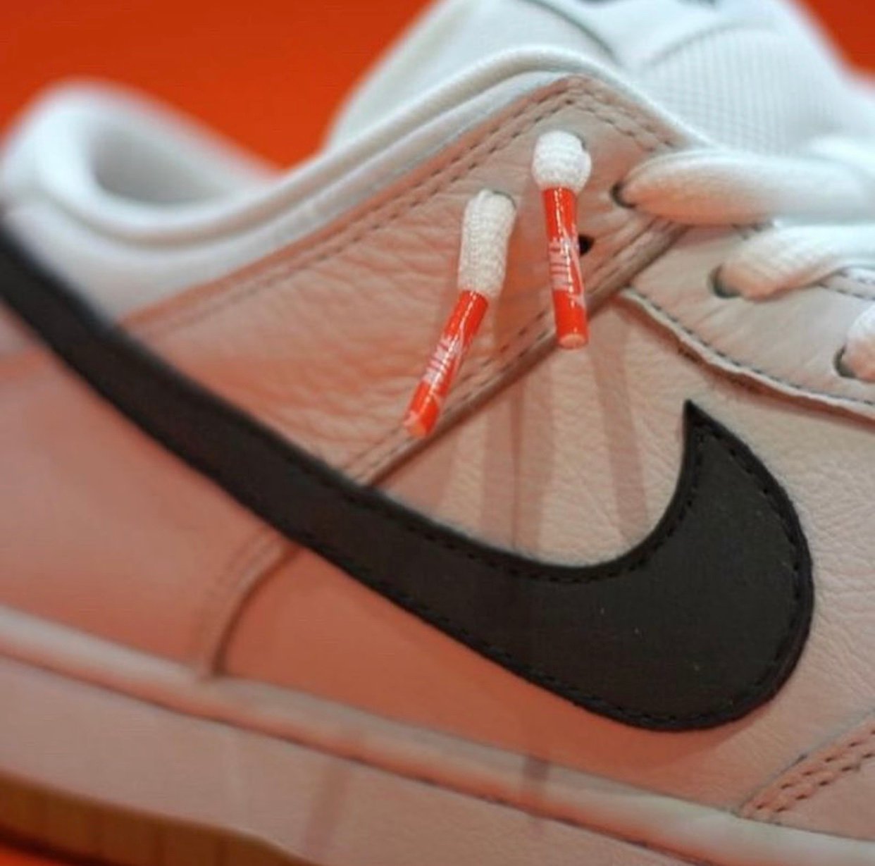 Nike SB Dunk Low Orange Label White Gum Release Info