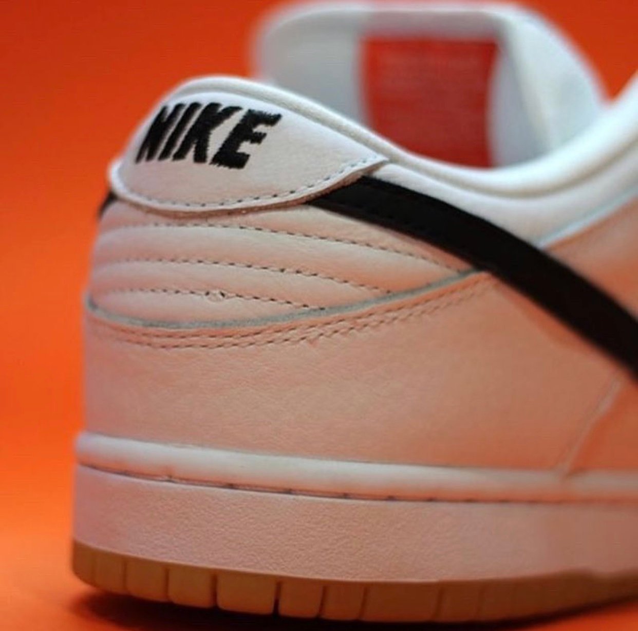 Nike SB Dunk Low Orange Label White Gum Release Info