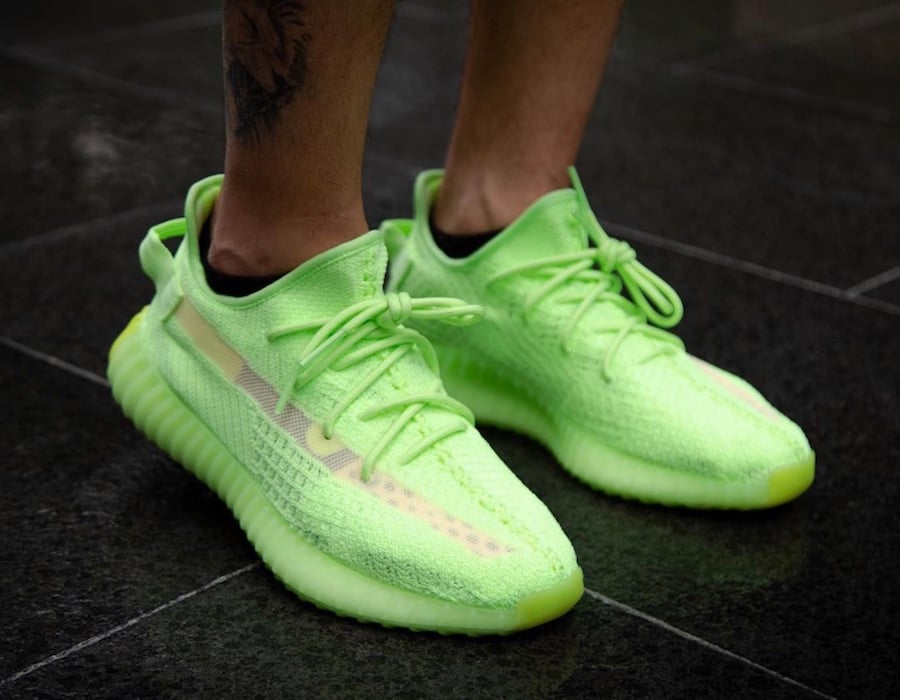 adidas Yeezy Boost 350 V2 Glow in the 