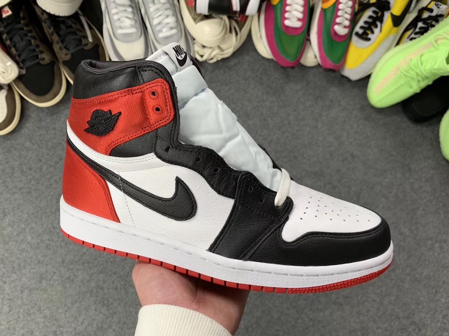 air jordan 1 womens satin black toe