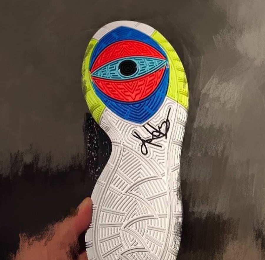 Nike Kyrie 6 Outsole Traction Nike Kyrie 6 Outsole Traction