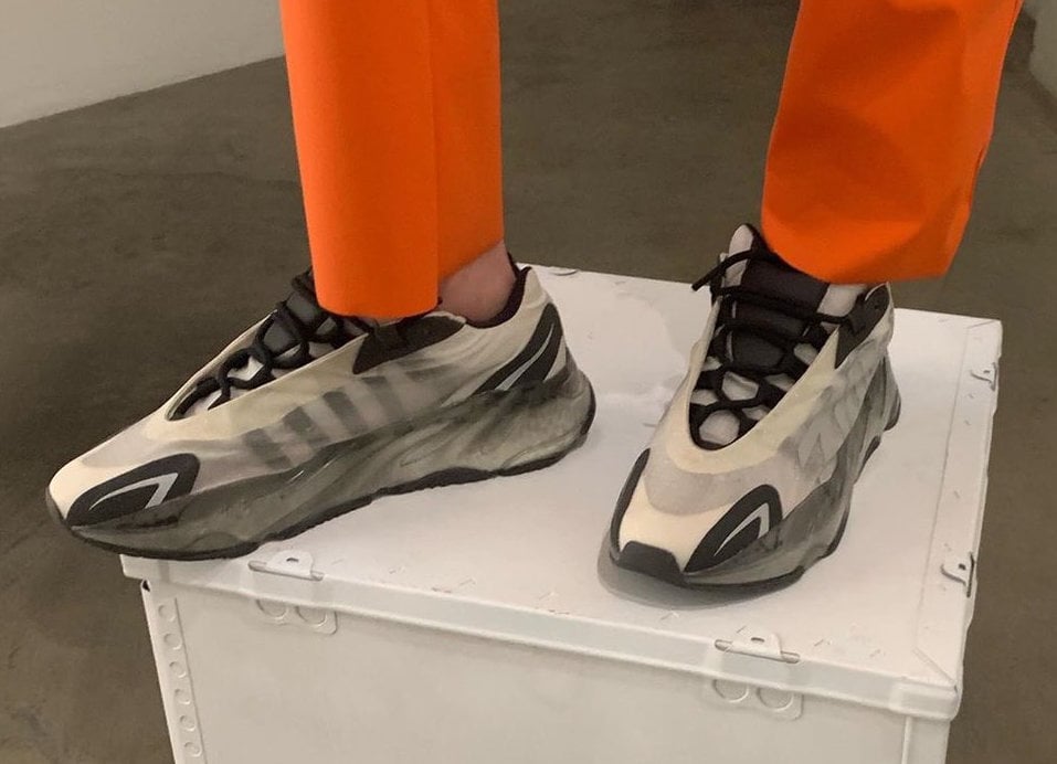 yeezy boost 700 release time