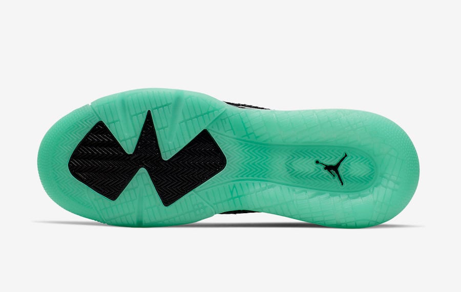 Jordan Mars 270 Green Glow in the Dark CD7070-003 Release Date Info