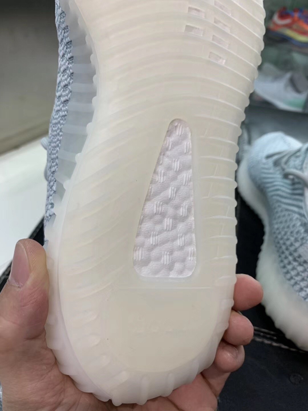Cloud White adidas Yeezy Boost 350 V2 FW3043 Release Date