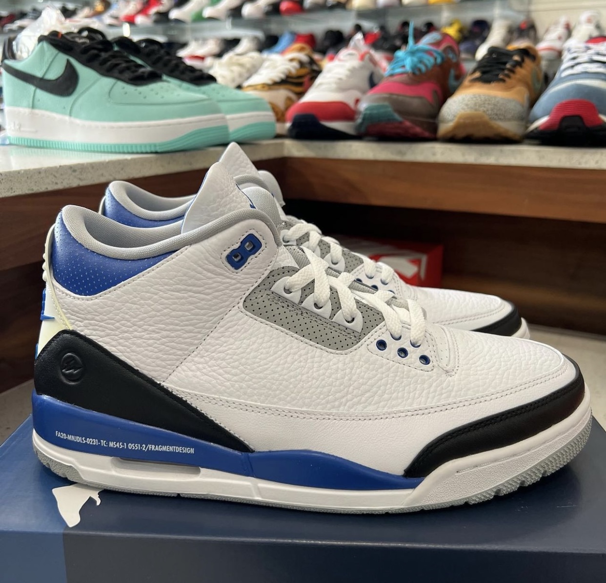 Nike Air Jordan 1 Retro High Fragment Sample Right Shoe | Size 9, Sneaker