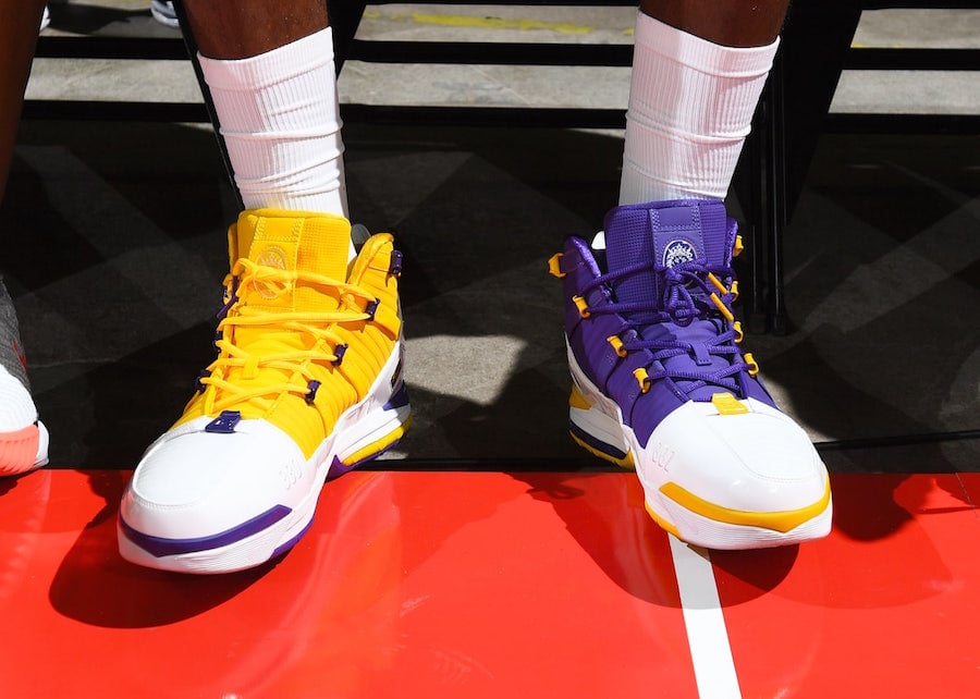 LeBron James Spotted in Nike LeBron 3 ‘Lakers’