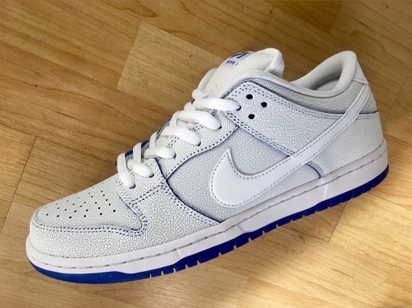 nike dunk low porcelain