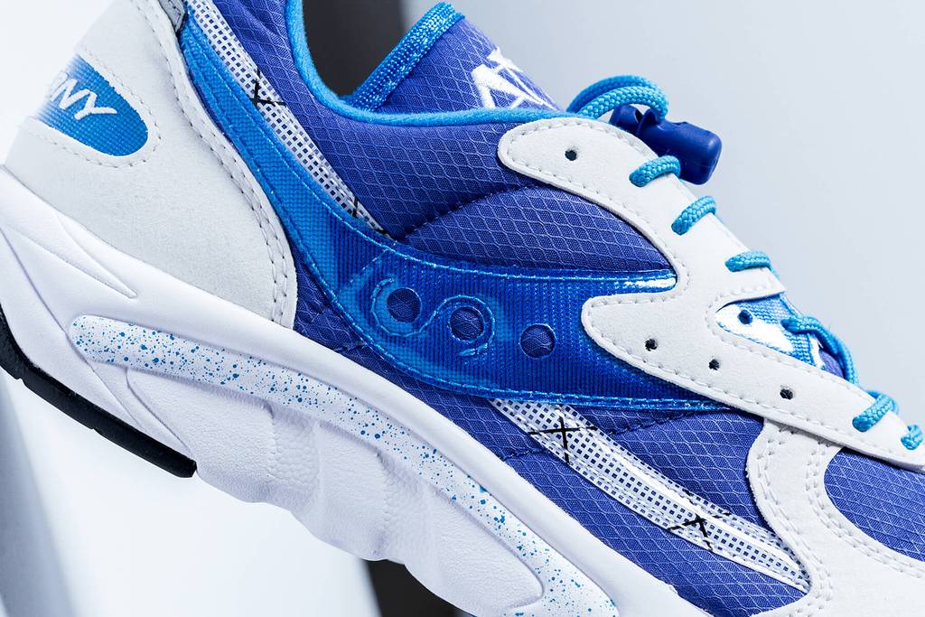 Saucony Aya Available in Light Blue and White