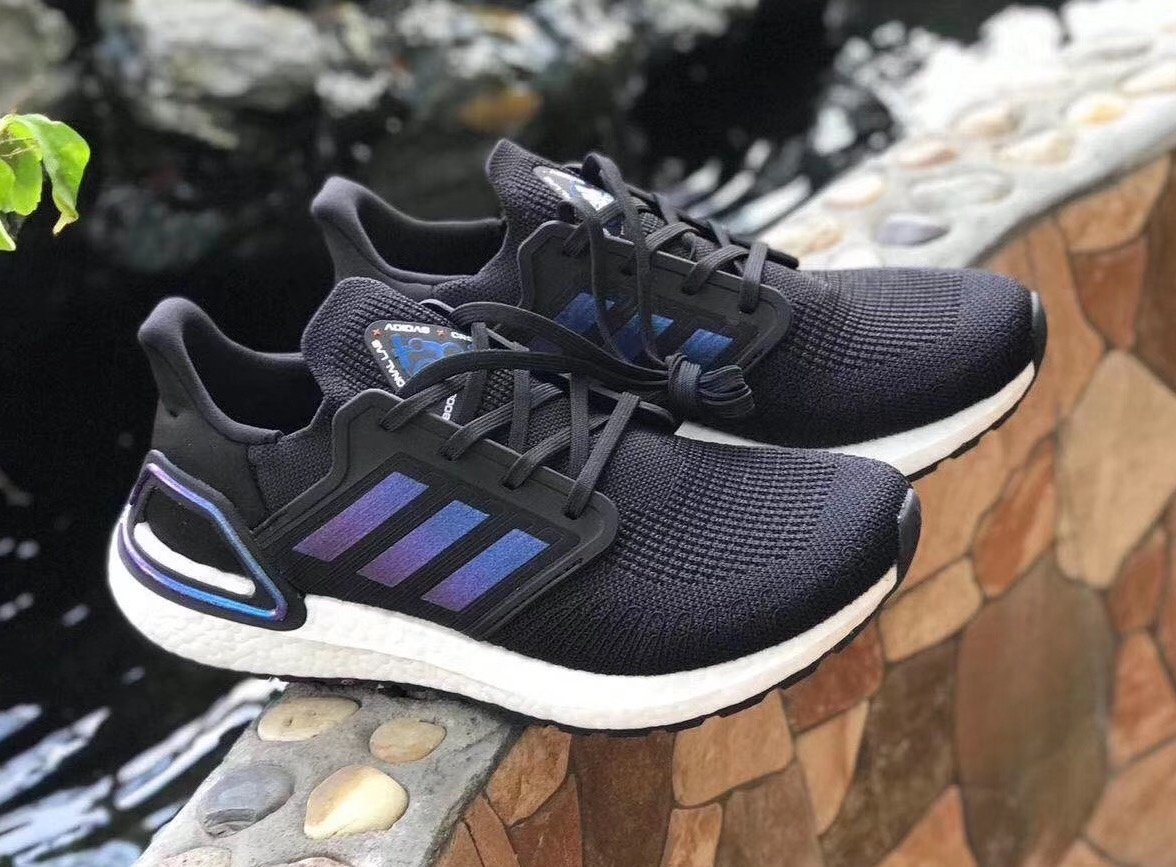 adidas ultra boost iss black