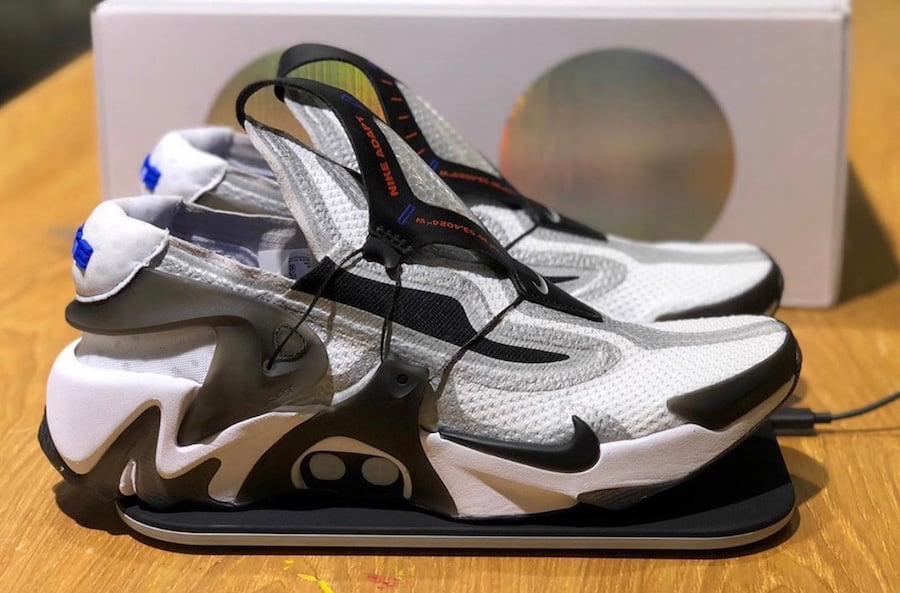 Detailed Look at the Auto-Lacing Nike Adapt Huarache