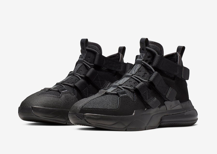 Nike Air Edge 270 Releasing in ’Triple Black’