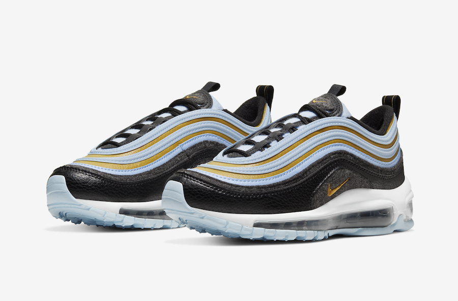 This Nike Air Max 97 Features Fleece