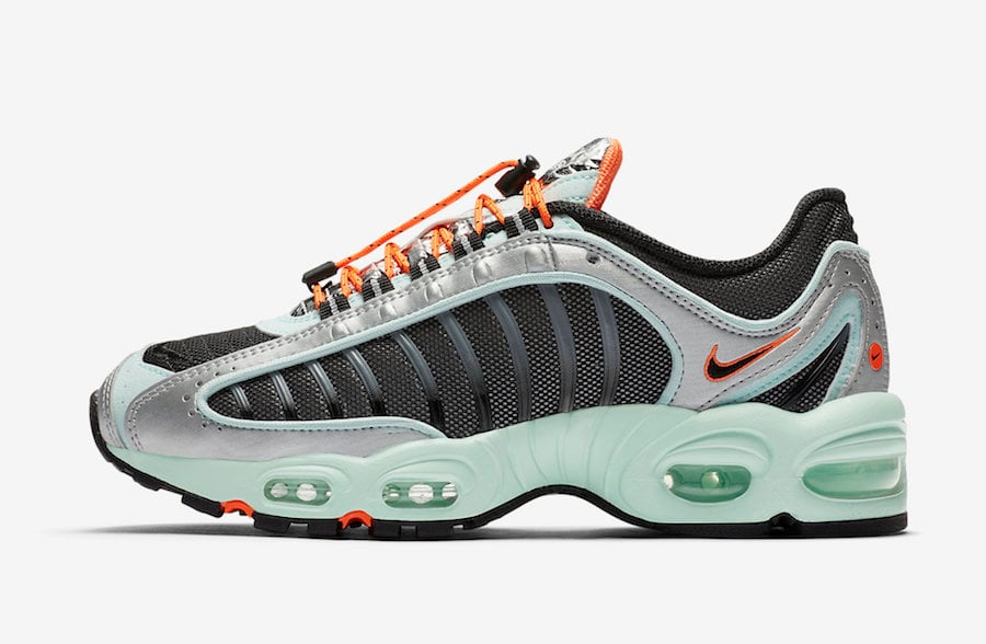 Nike Air Max Tailwind 4 Toggle Lacing CN0159-300 Release Date Info