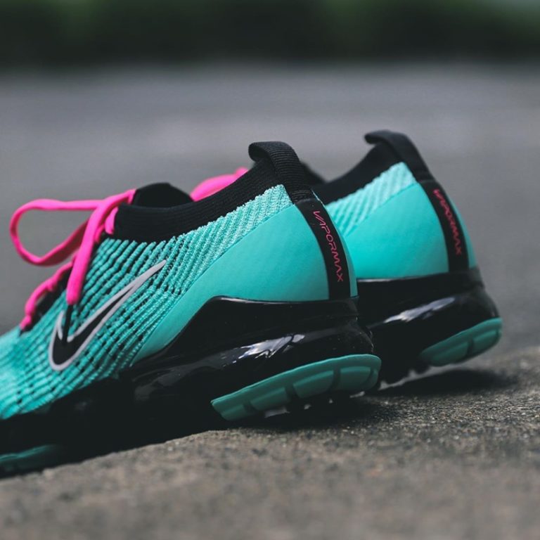 south beach vapormax 3.0