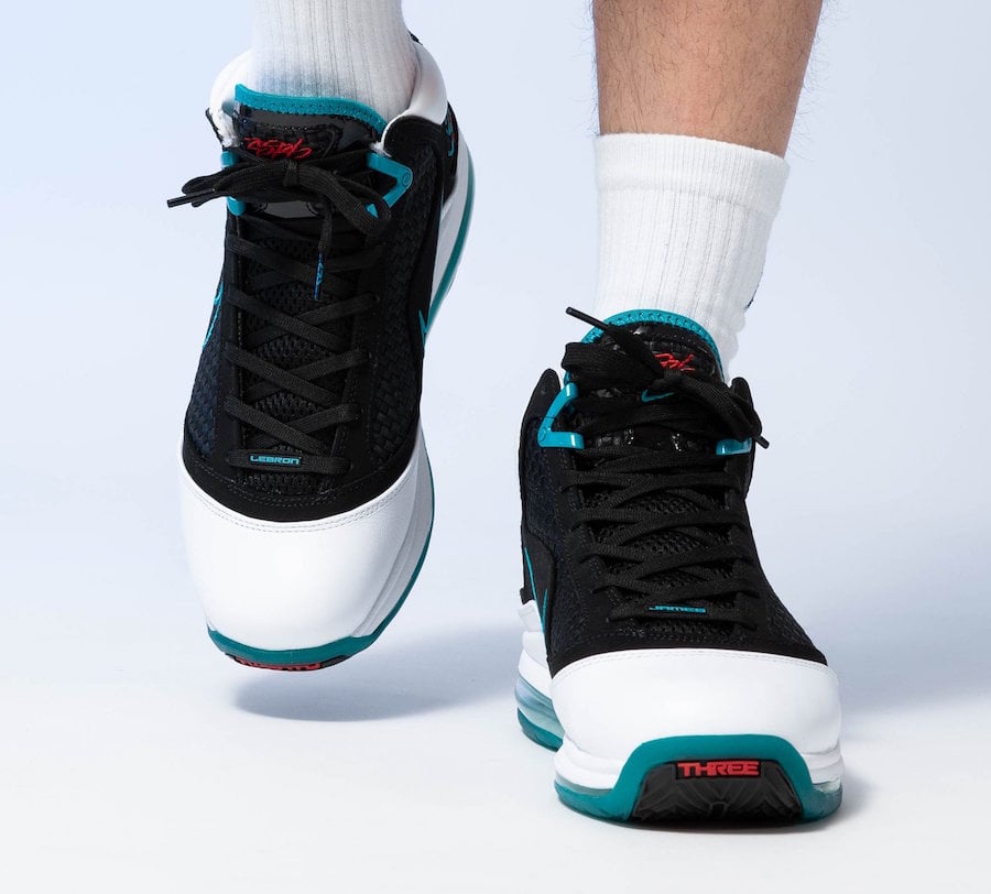 Nike LeBron 7 Red Carpet Retro CU5133-100 2019 On Feet