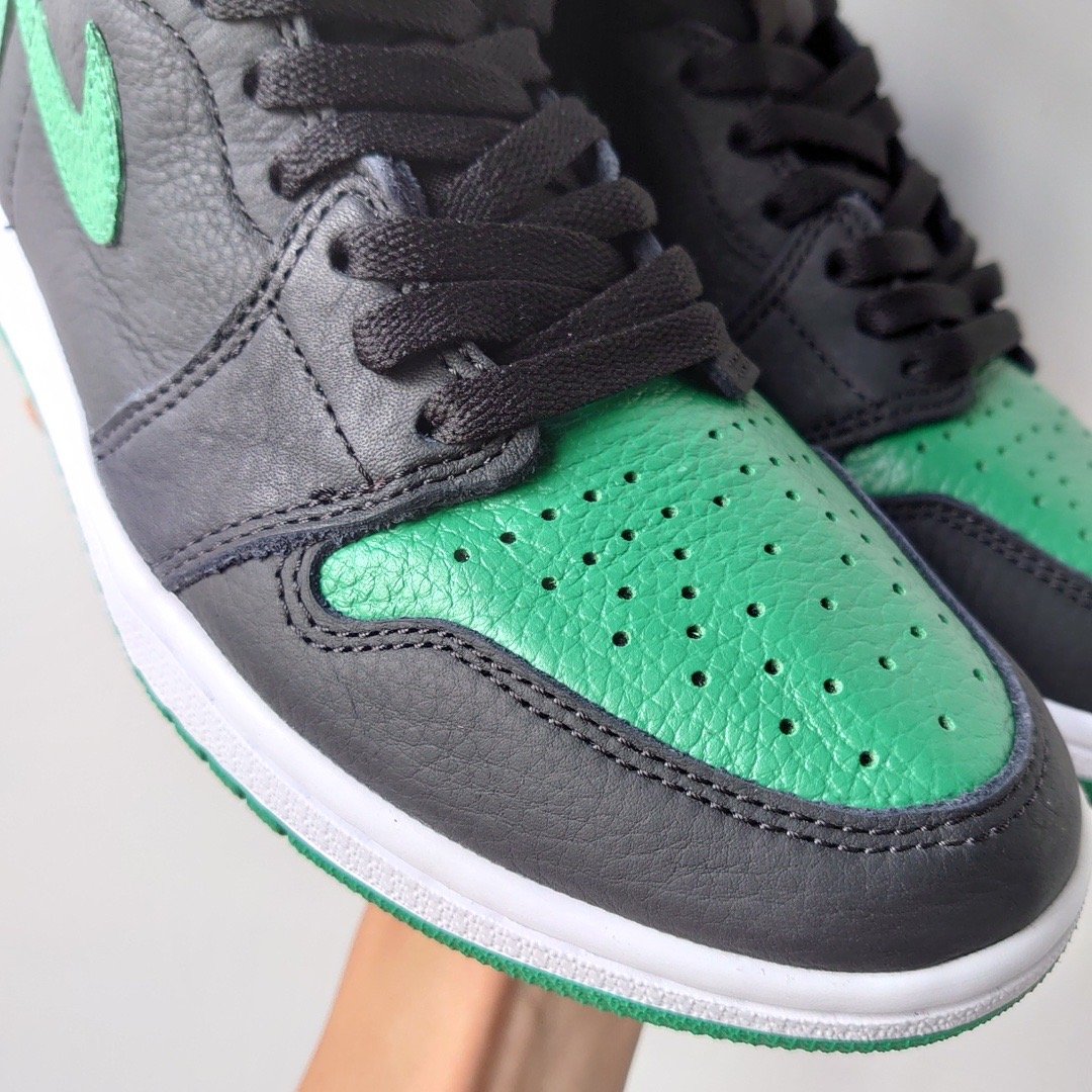 Pine Green Air Jordan 1 555088-030