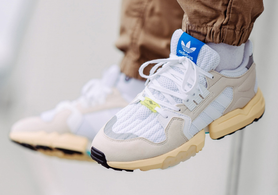 adidas ZX Torsion White EE4791 adidas ZX Torsion White EE4791