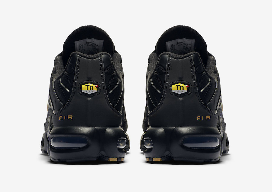 nike tn air black and gold