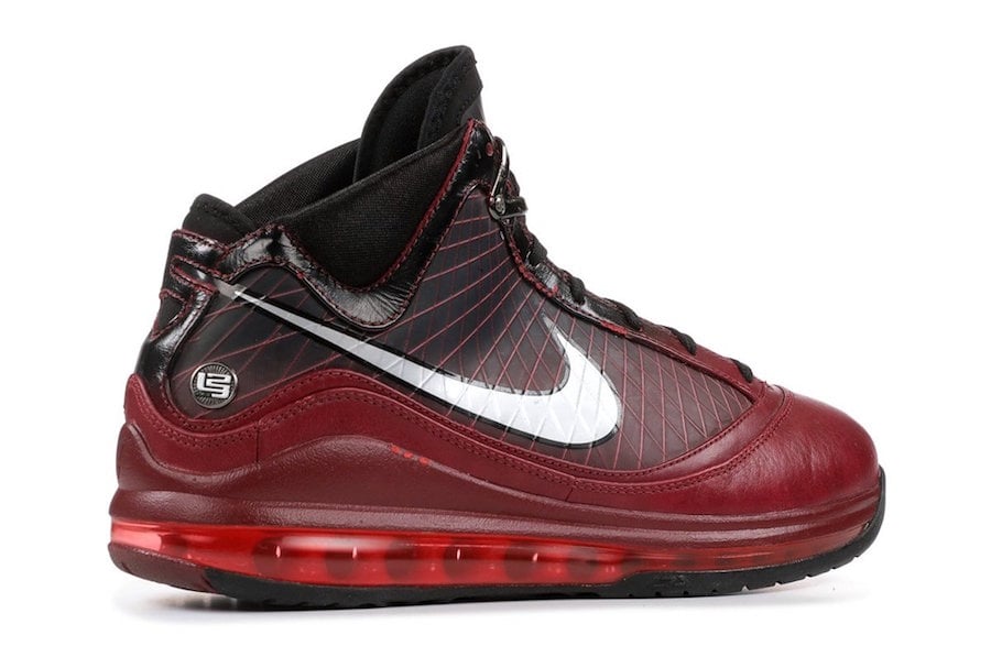 Nike LeBron 7 Christmas 2019 Release Date Info