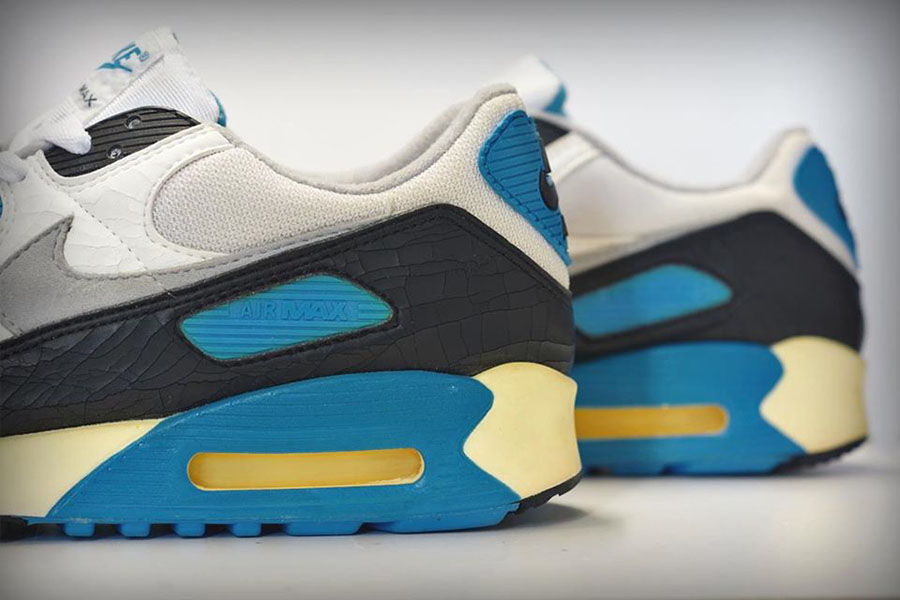 Nike Air Max 90 OG Laser Blue 2020 Release Date Info