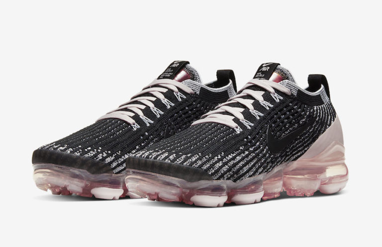 vapor max pink and black