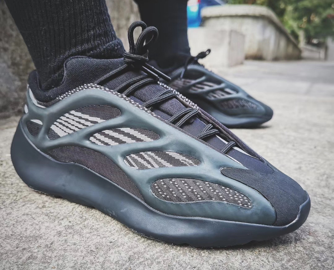 adidas Yeezy 700 V3 Black On Feet