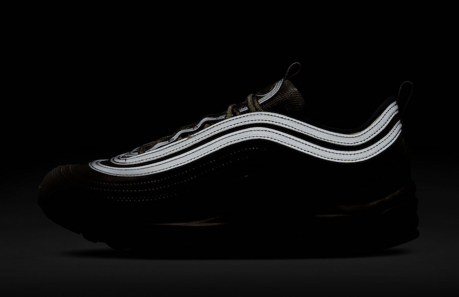 Nike Air Max 97 Gold Medal CT4556-700 Release Date Info