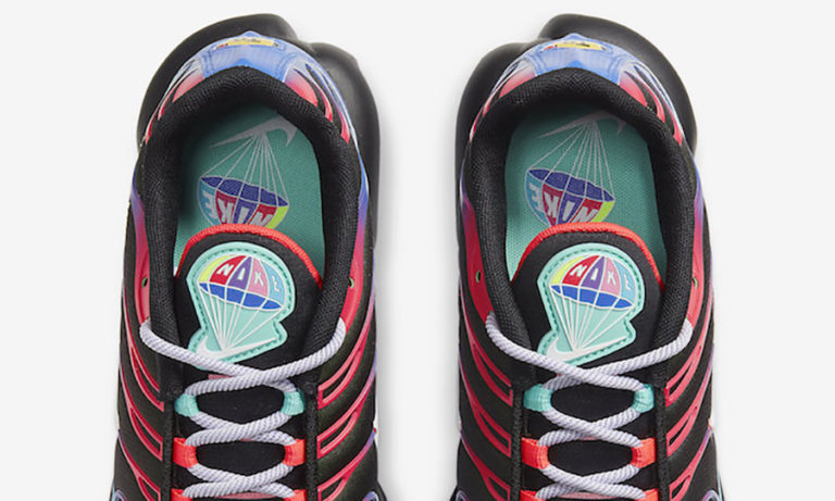 nike-air-max-plus-parachute-