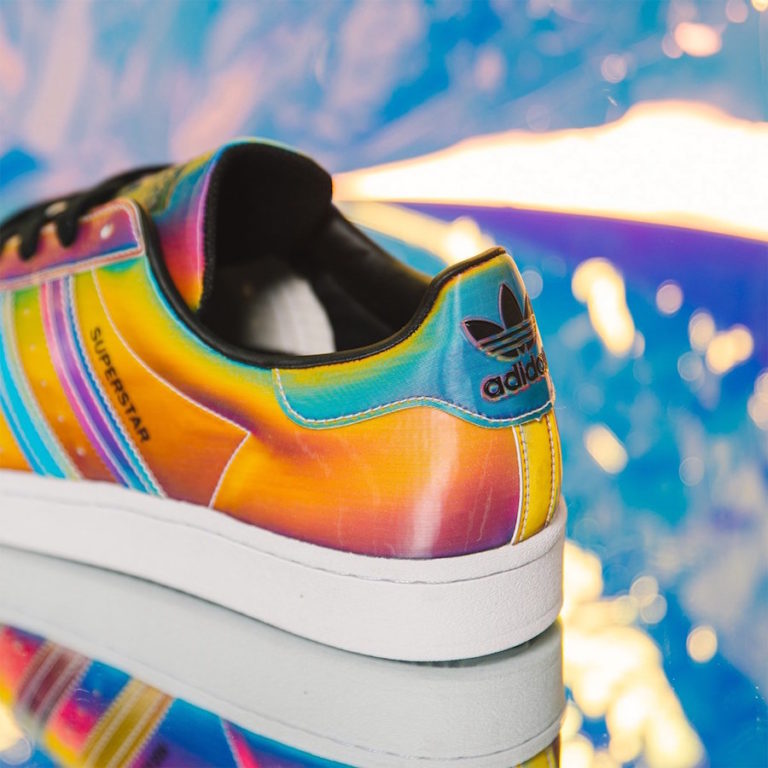 adidas superstar iridescent