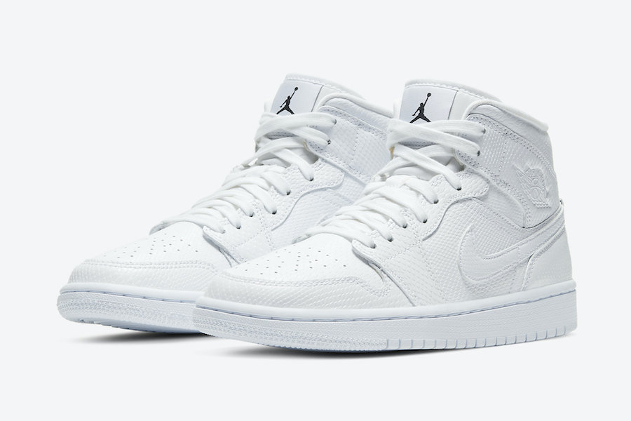 aj 1 mid all white