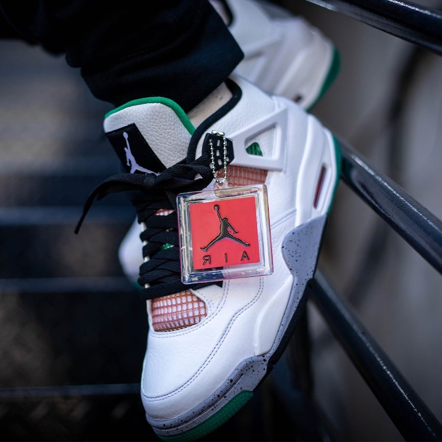 Air Jordan 4 Rasta WMNS AQ9129-100 On Feet