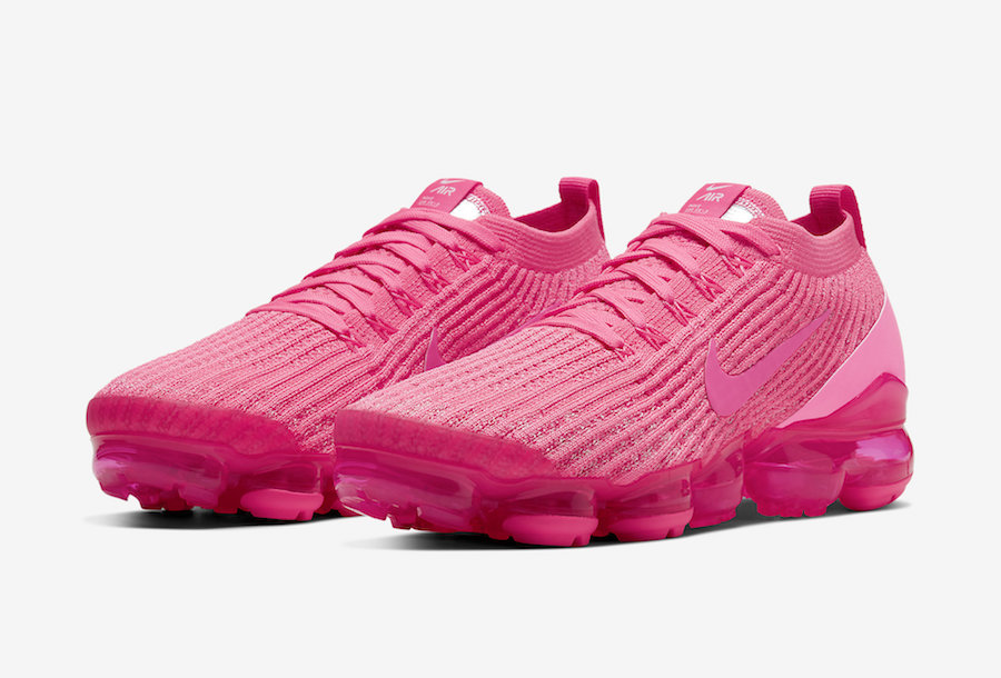 women's blue and pink vapormax