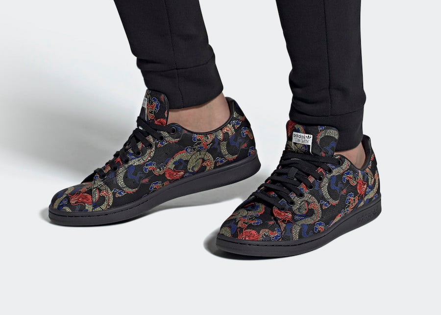 adidas Stan Smith Dragon Print EH2237 